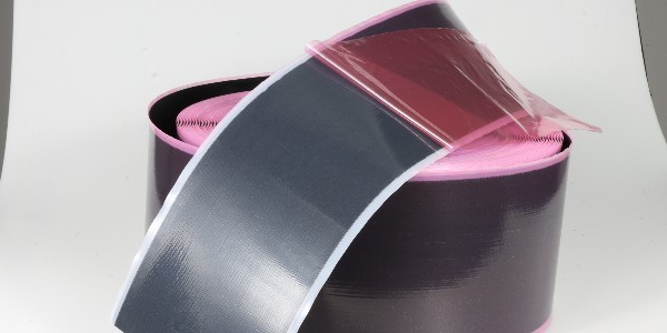 熱壓魔術(shù)貼在智能穿戴行業(yè)的應(yīng)用特點？