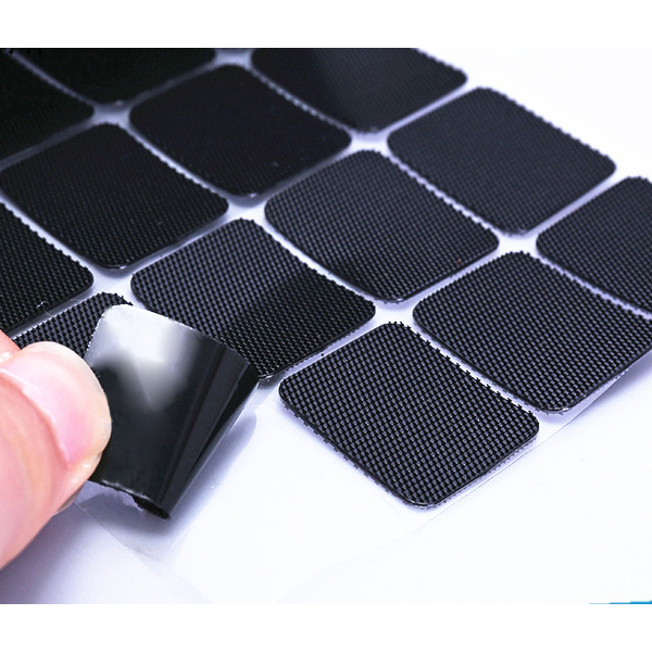 運動護具用背膠射出勾